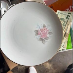 This is a vintage set of Noritake china.  It is a setting of 12.